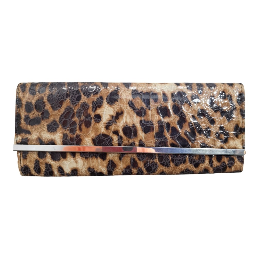 Forever 21 Women's Leopard Print Envelope Clutch Bag Brown Tan Silver Bar Detail